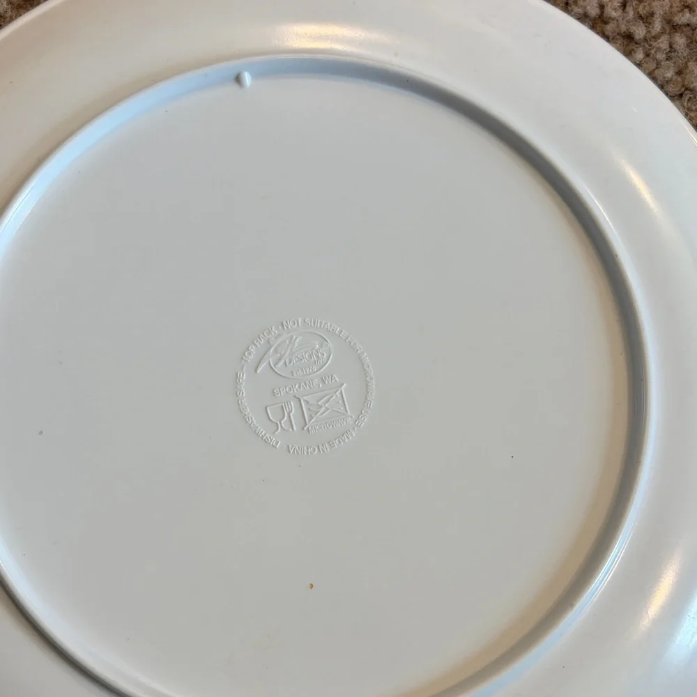 Vintage 2001 Dora the Explorer Plate